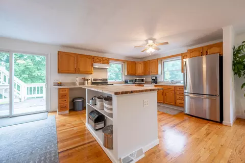 1442 Eagle View Dr NE, Pilot, VA 24138 photo 10