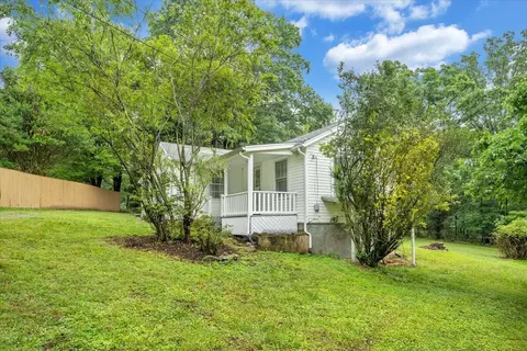 4393 Daugherty Rd, Salem, VA 24153