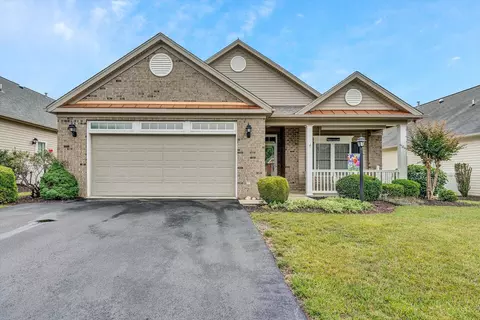 5429 Stayman Dr, Roanoke, VA 24012