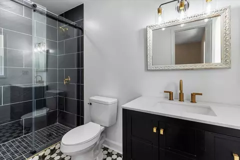 811 E Main St, Floyd, VA 24091 photo 18