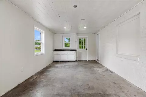 811 E Main St, Floyd, VA 24091 photo 29