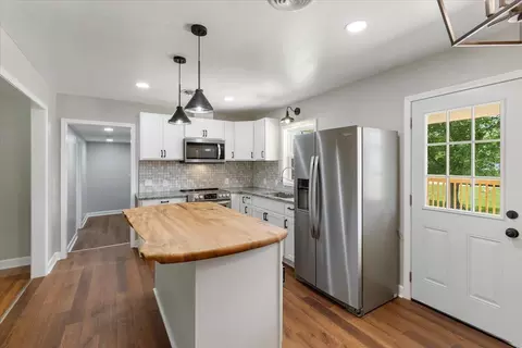 811 E Main St, Floyd, VA 24091 photo 24
