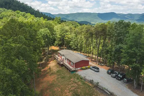 2656 Lone Ivy Rd, Stuart, VA 24171 photo 7