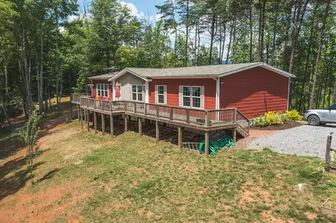 2656 Lone Ivy Rd, Stuart, VA 24171