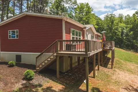 2656 Lone Ivy Rd, Stuart, VA 24171 photo 4