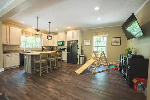 2656 Lone Ivy Rd, Stuart, VA 24171 photo 14