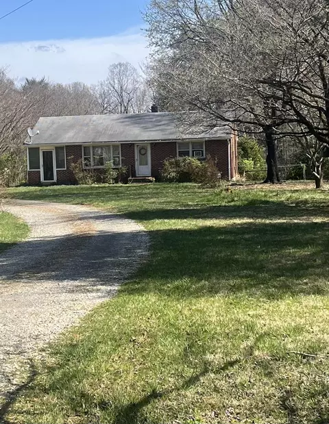 848 Bonbrook Mill Rd, Rocky Mount, VA 24151