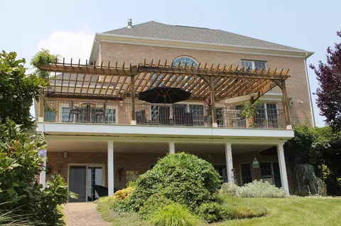 470 Calypso Rd, Moneta, VA 24121