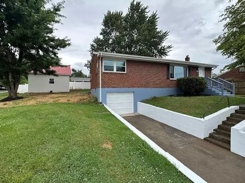 502 Mapleton Ave NE, Roanoke, VA 24012