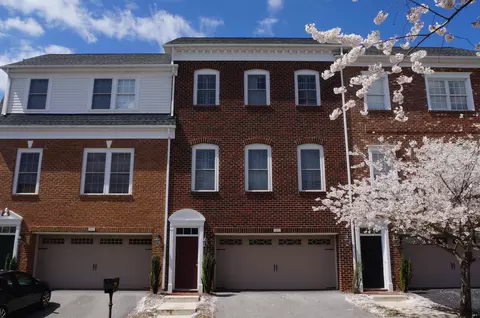 3827 Greenway Dr SW, Roanoke, VA 24018
