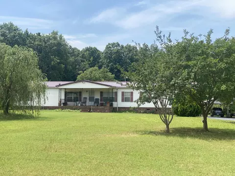 8045 Melon Rd, Sutherlin, VA 24594