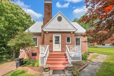 601 4th Ave, Radford, VA 24141