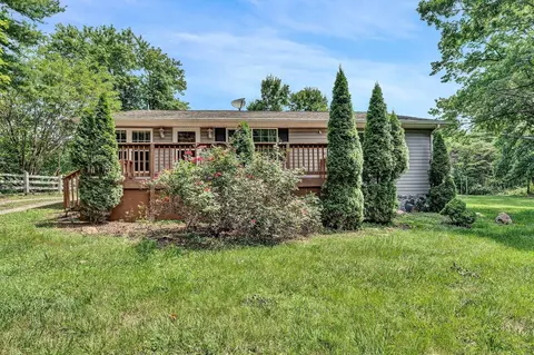 8342 Goodview Rd, Goodview, VA 24095 photo 2
