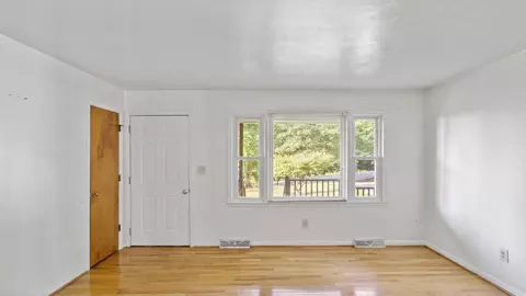 180 Ridgeway Rd, Hardy, VA 24101 photo 6