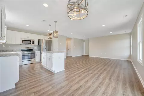 650 Dexter Rd, Roanoke, VA 24019 photo 10