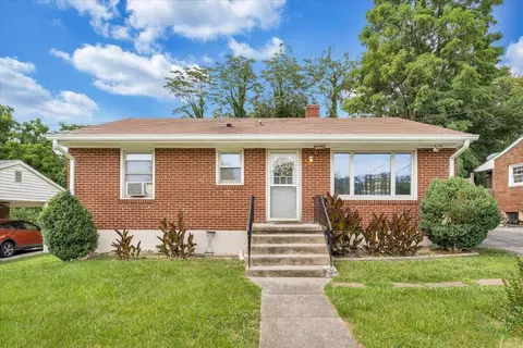 4943 Pomeroy Rd NW, Roanoke, VA 24017