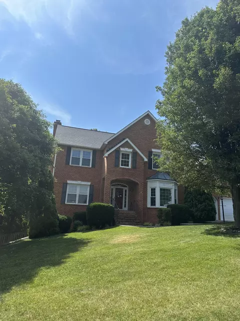 213 Downing St, Roanoke, VA 24019