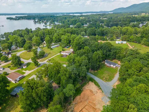 391 Cool Branch Rd, Penhook, VA 24137 photo 51