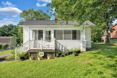 6622 Trevilian Rd, Roanoke, VA 24019