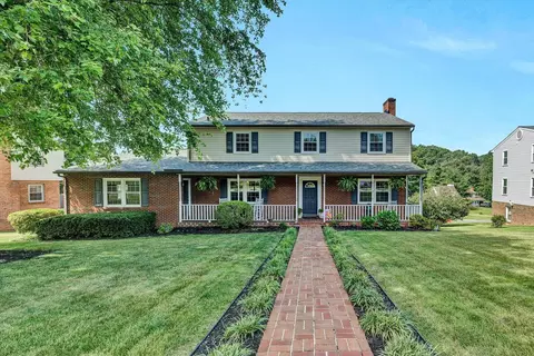 944 Kenbridge Pl, Salem, VA 24153