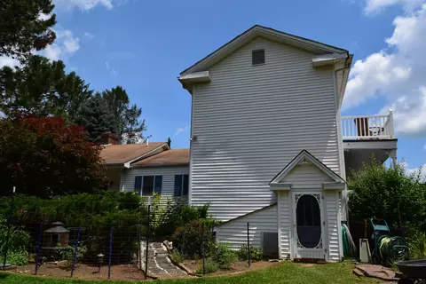 369 Wild Cherry Rd NE, Pilot, VA 24138 photo 9