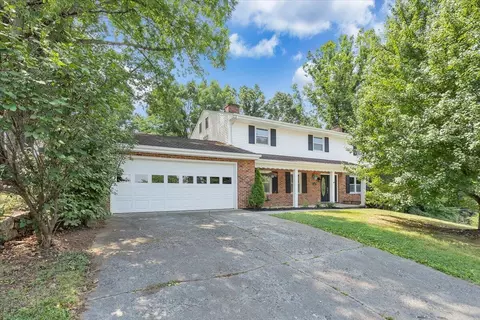 5108 Cave Spring Ln, Roanoke, VA 24018