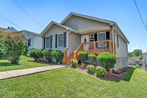 1015 Woodrow Ave SE, Roanoke, VA 24013