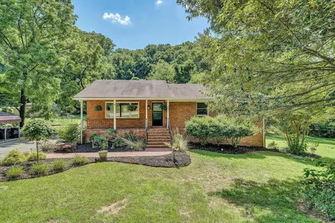 3201 Franklin St, Salem, VA 24153