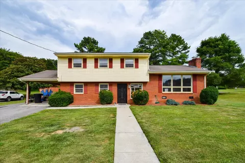 5239 Springlawn Ave, Roanoke, VA 24018