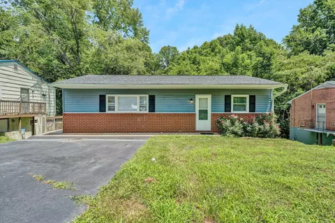 704 Mica St, Martinsville, VA 24112
