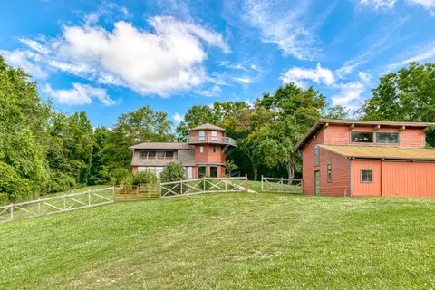 485 Old Rifton School Rd, Pilot, VA 24138