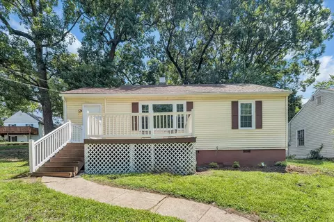 2119 Colgate St NE, Roanoke, VA 24012