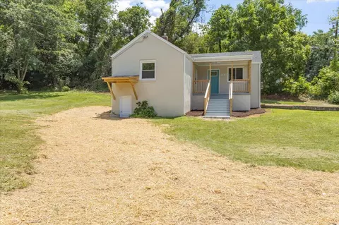 863 Westside Blvd NW, Roanoke, VA 24017