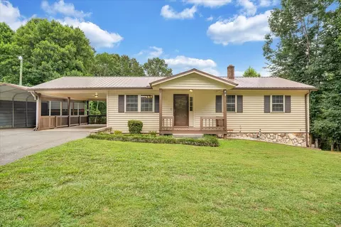 813 Graceland Dr, Bassett, VA 24055