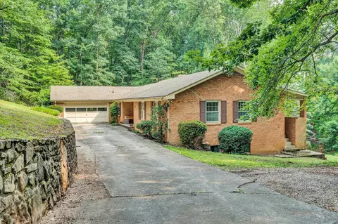 1643 Mountain Heights Dr, Salem, VA 24153