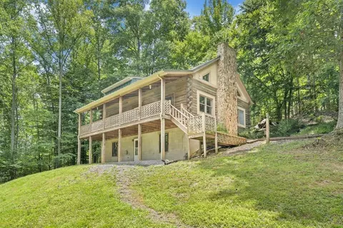 6704 Old Fincastle Rd, Fincastle, VA 24090