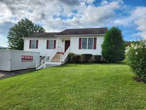 5125 Jonathan Ln, Roanoke, VA 24019