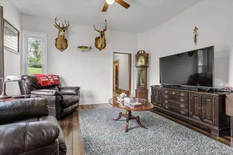 1615 Mount Joy Rd, Buchanan, VA 24066 photo 22