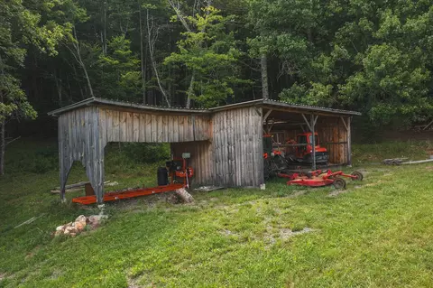 420 Borderline Rd NW, Willis, VA 24380 photo 87
