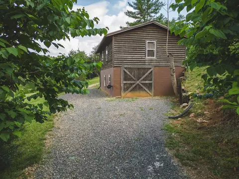 420 Borderline Rd NW, Willis, VA 24380 photo 89