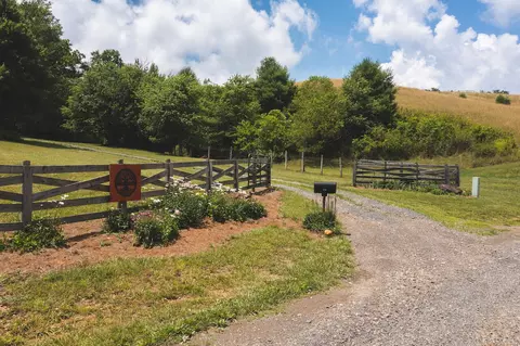 420 Borderline Rd NW, Willis, VA 24380 photo 68