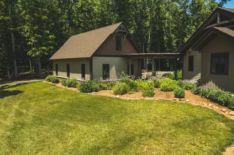 420 Borderline Rd NW, Willis, VA 24380 photo 6
