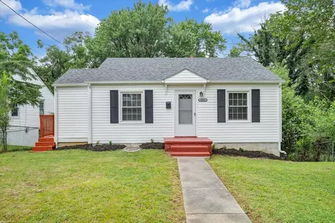 2923 Grand Ave NW, Roanoke, VA 24017