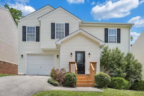 1917 Connors Run, Salem, VA 24153