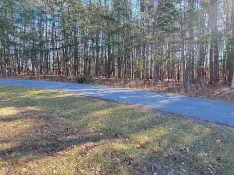 lot11 Pointe O Woods Dr, Huddleston, VA 24104