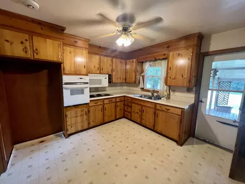 2945 Baker Dr, Vinton, VA 24179 photo 10