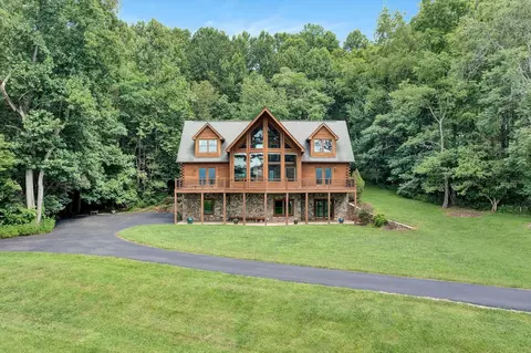 658 Hardbarger Rd, Buchanan, VA 24066 photo 4