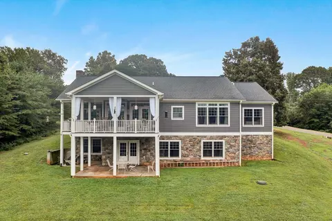 1841 Morewood Rd, Hardy, VA 24101