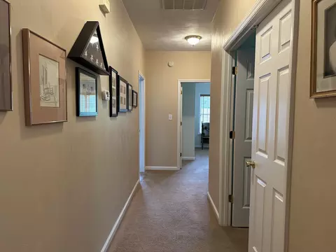 3846 Evan Ln, Roanoke, VA 24012 photo 17
