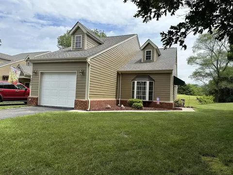 3846 Evan Ln, Roanoke, VA 24012 photo 4